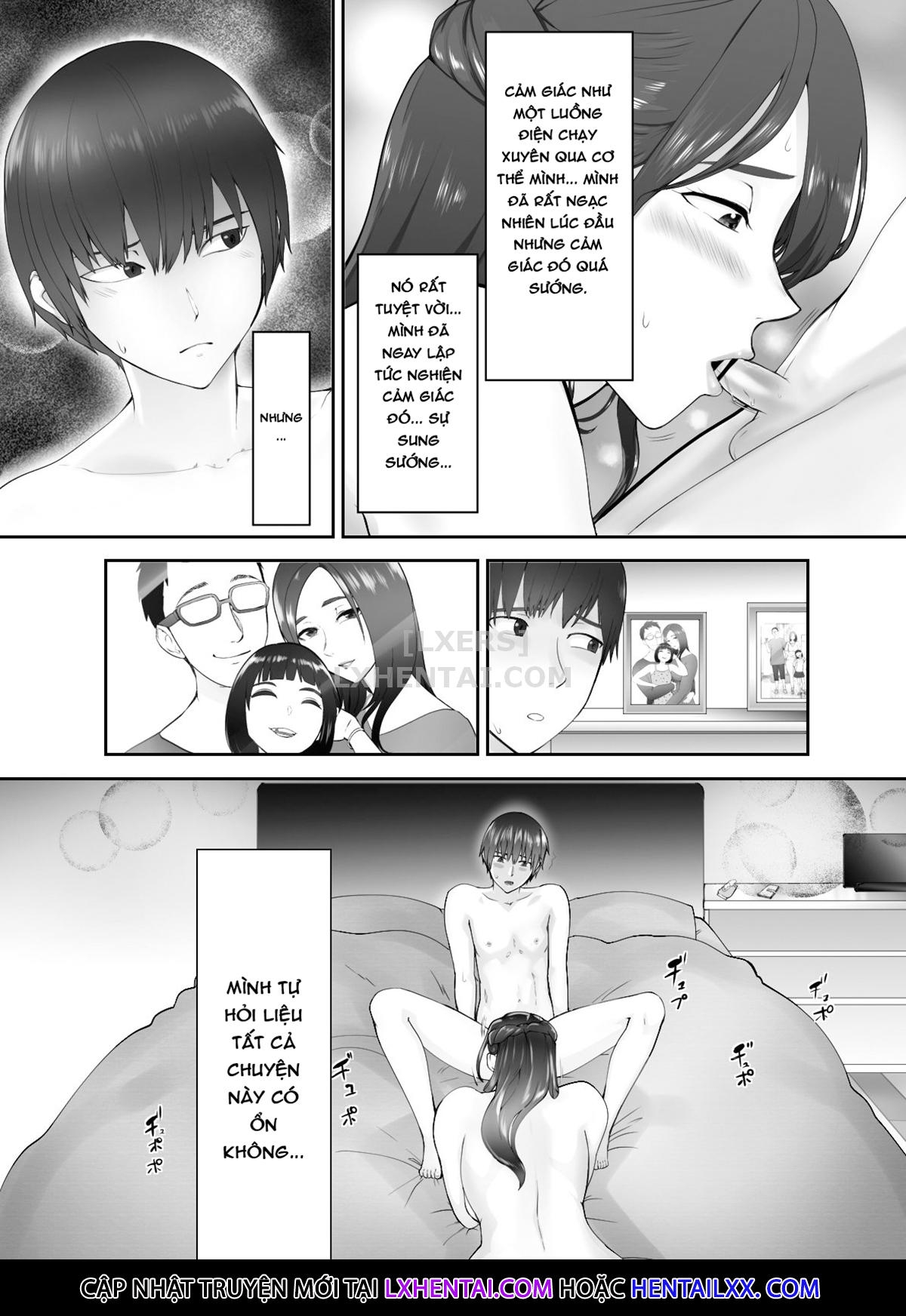 Hình ảnh 1618249442883_0 trong My Childhood Friend Is Doing It With My Mom - Chapter 2 - Hentaimanhwa.net